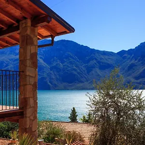 La Gardenia & Oleandra 4*, Limone sul Garda Italien